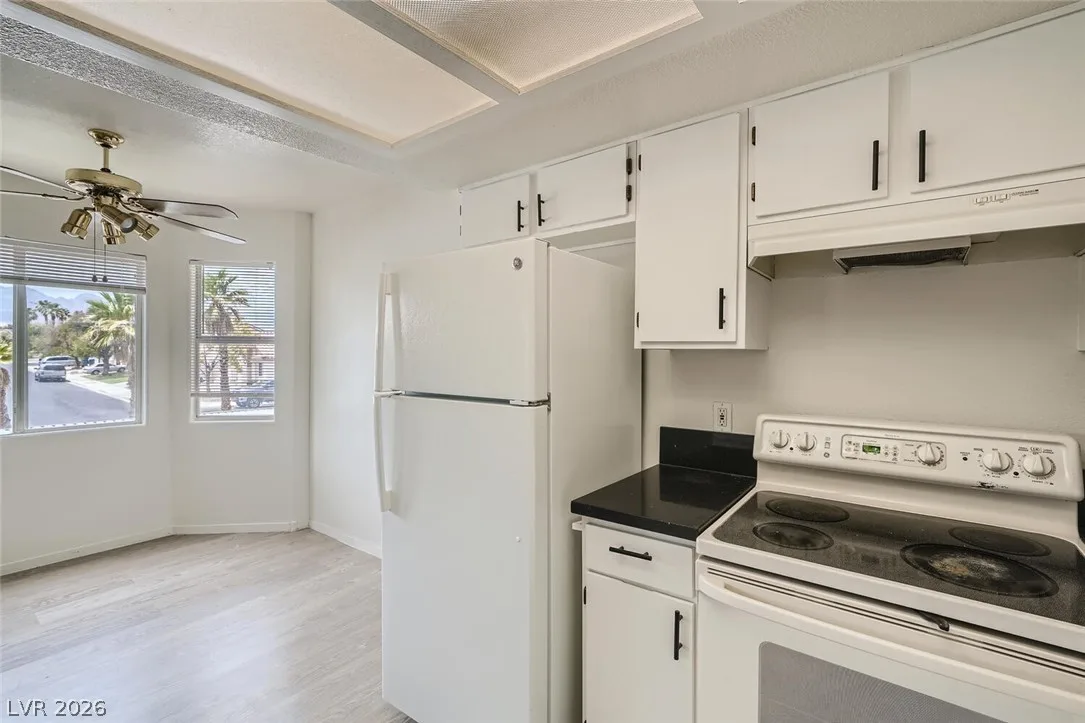 2200 Benmore Street 201 — photo 4