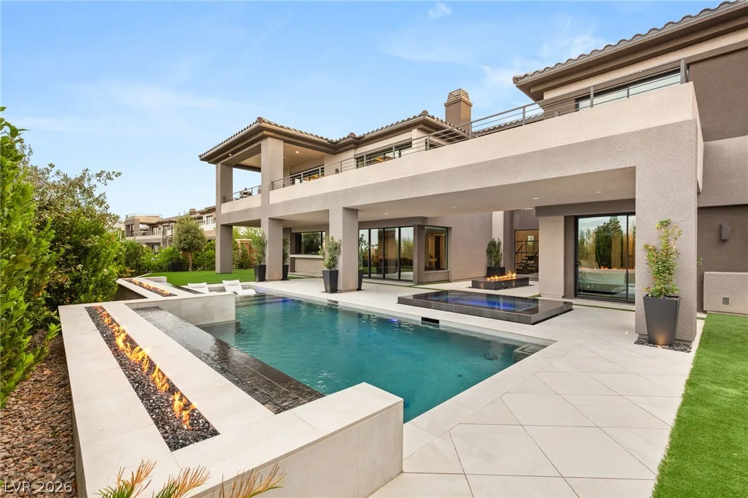 11142 San Terrazo Place — photo 2