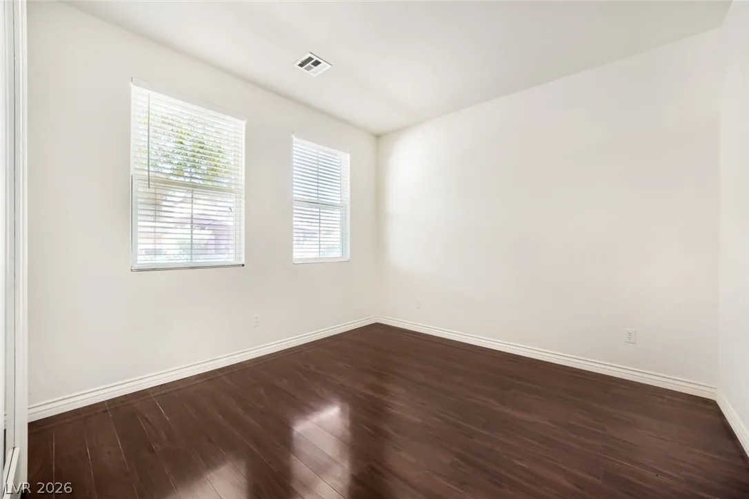 3412 Osiana Avenue — photo 5