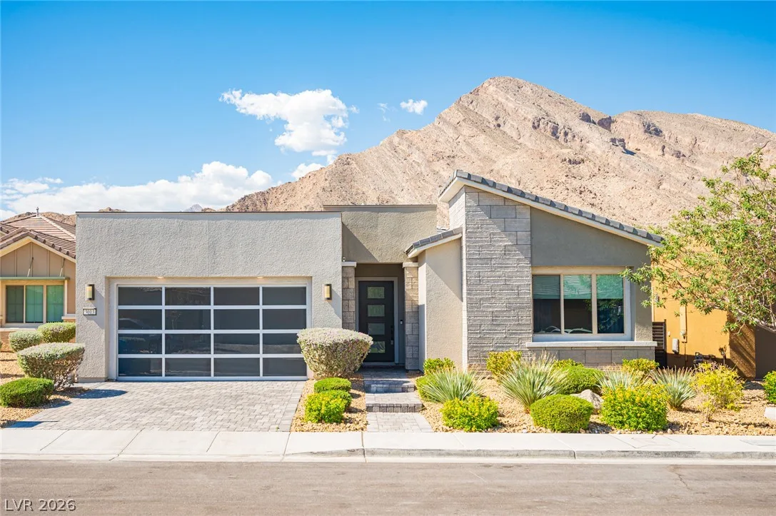 3013 Sierra Juniper Court — photo 1