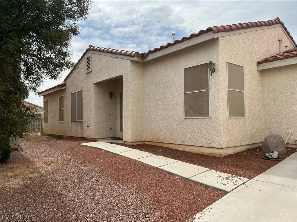 7245 Lost Shadow Court — photo 1