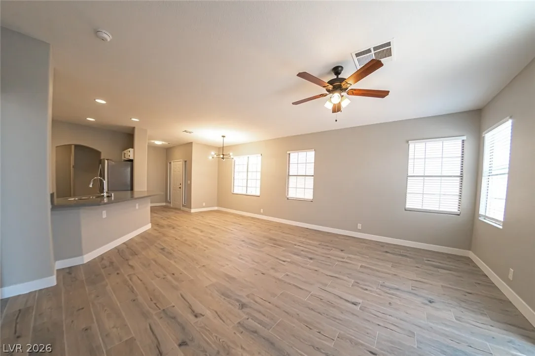 7245 Lost Shadow Court — photo 4