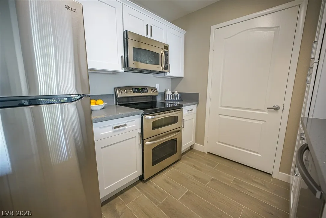 5055 West Hacienda Avenue 1126 — photo 4
