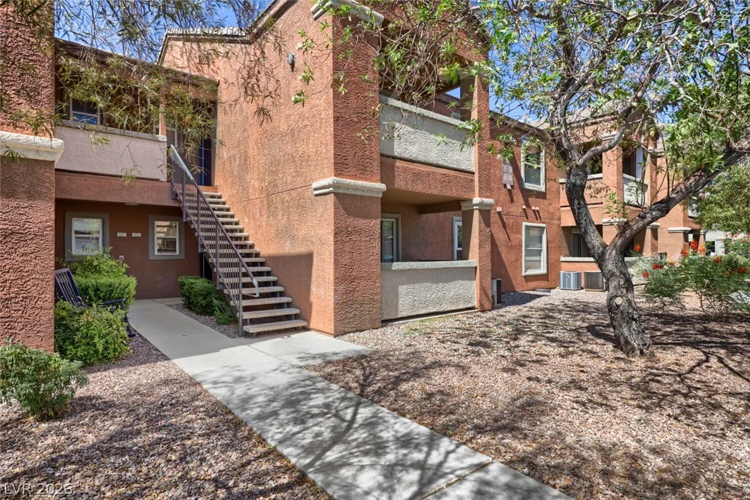 555 East Silverado Ranch Boulevard 1038 — photo 1