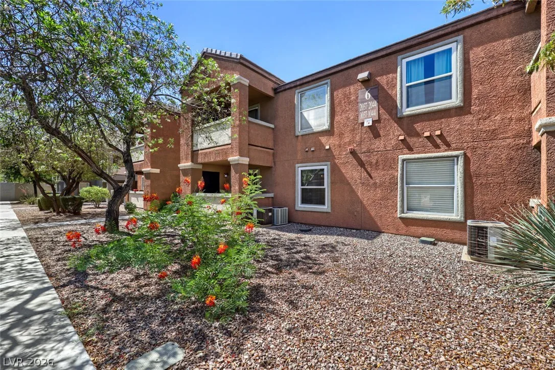555 East Silverado Ranch Boulevard 1038 — photo 3