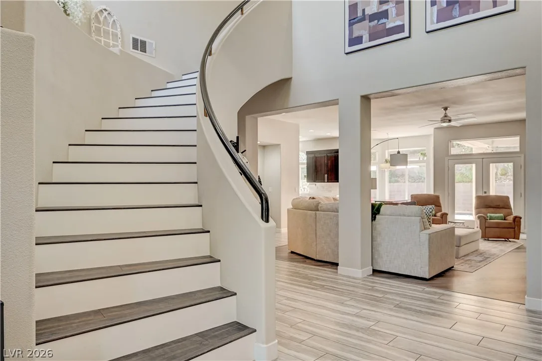 9817 Edgeview Place — photo 3