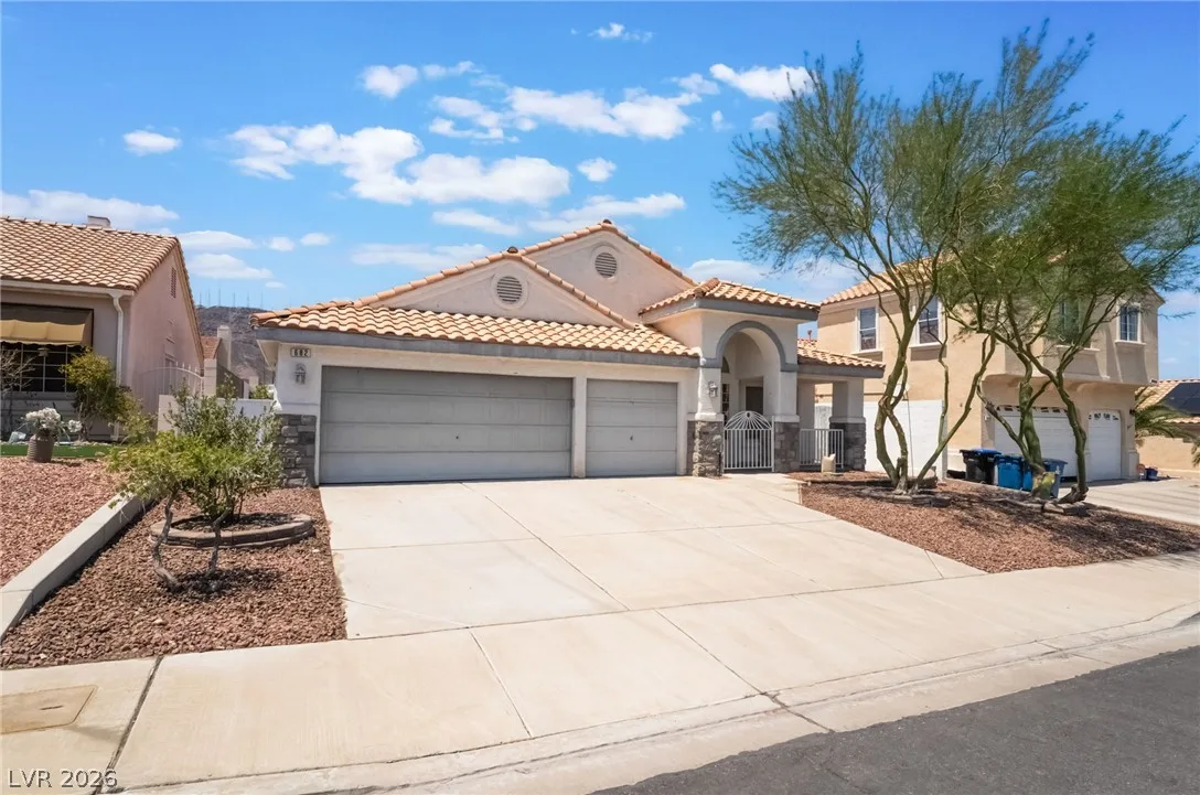 682 SCENIC TIERRA Lane — photo 2