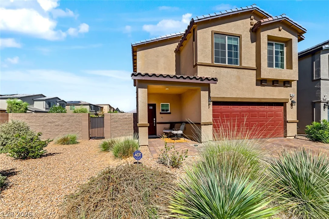 3848 Berenices Avenue — photo 1