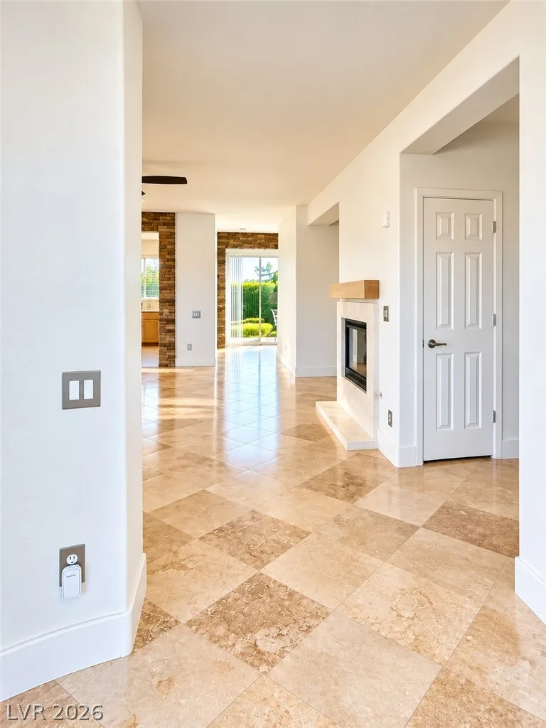 11617 Regal Rock Place — photo 3