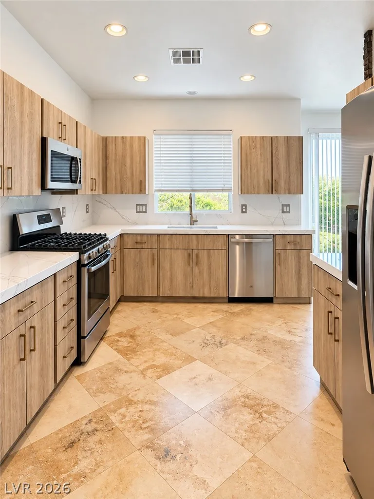 11617 Regal Rock Place — photo 5