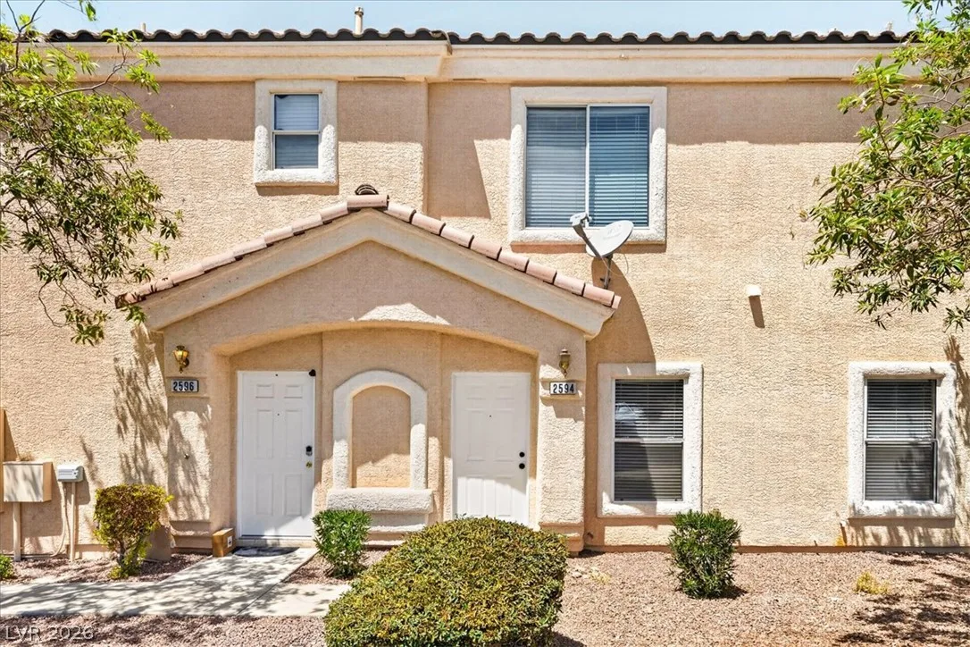 2594 Lazy Saddle Drive — photo 4