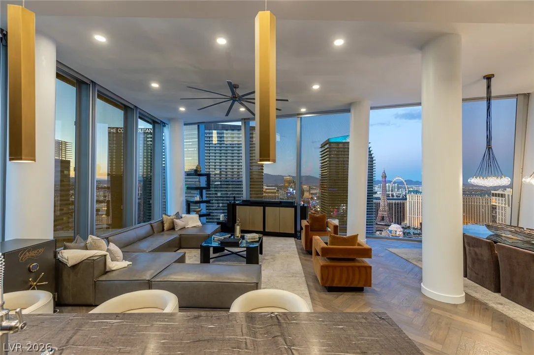 3726 Las Vegas Boulevard 3601 — photo 1