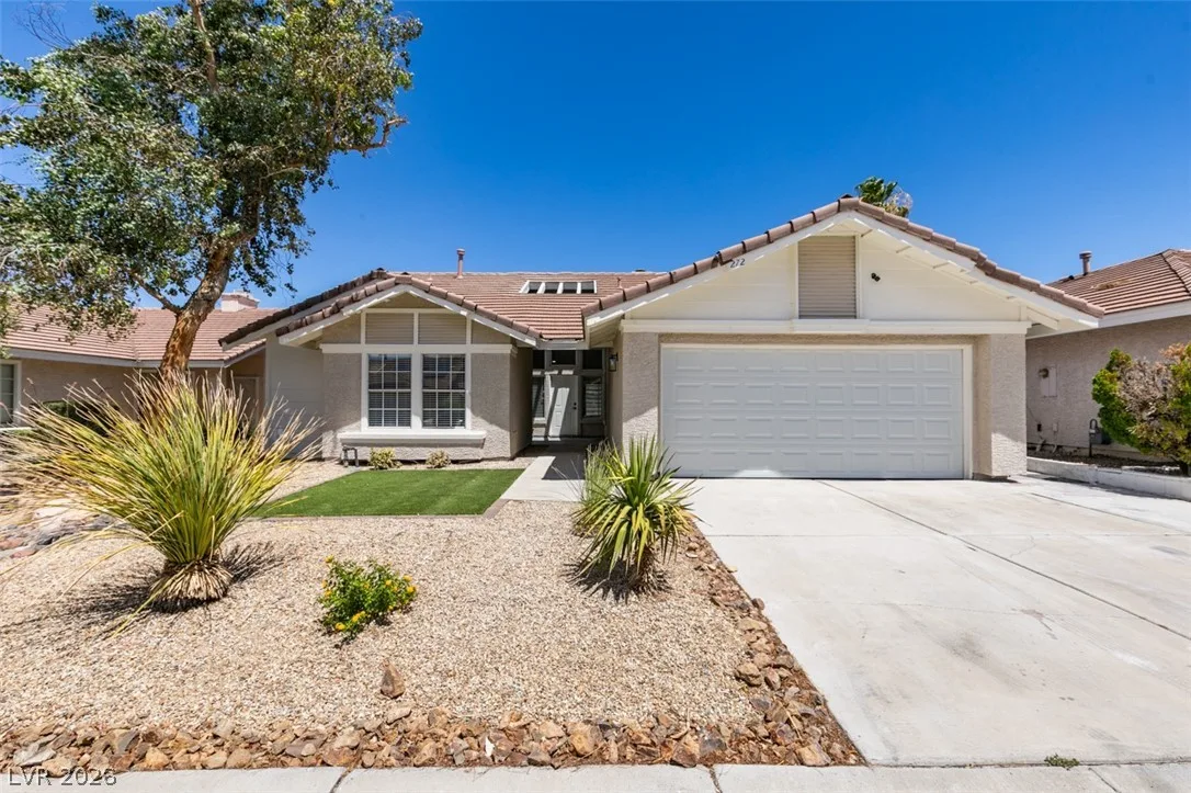 272 Grand Teton Drive — photo 1