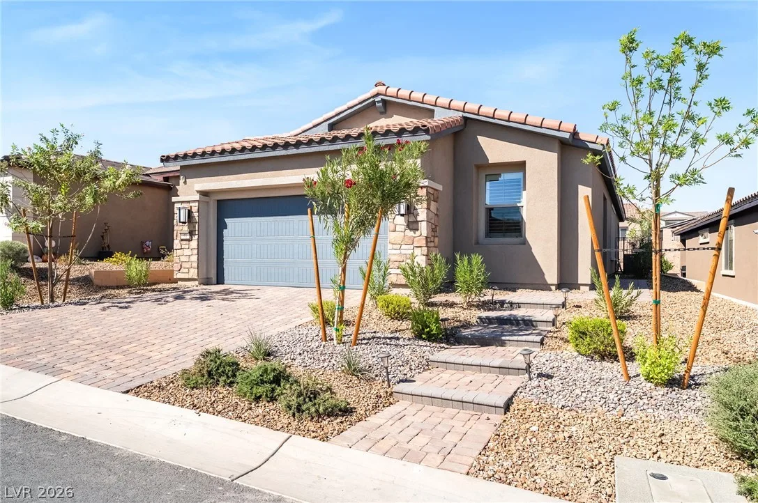 53 Lake Bluff Court — photo 3