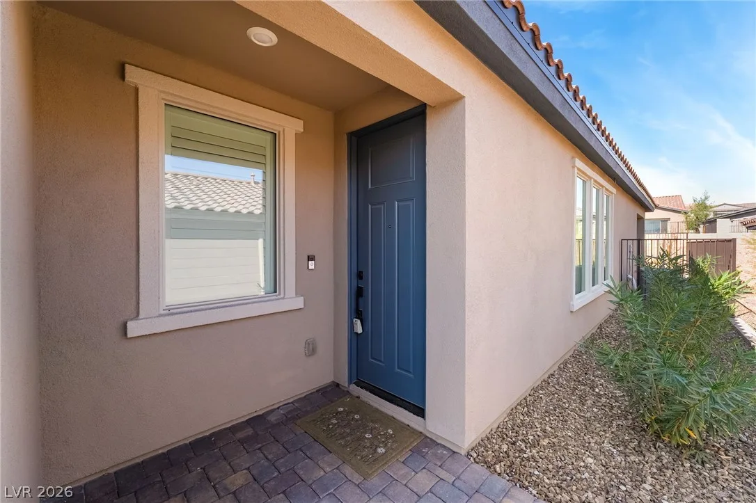 53 Lake Bluff Court — photo 5