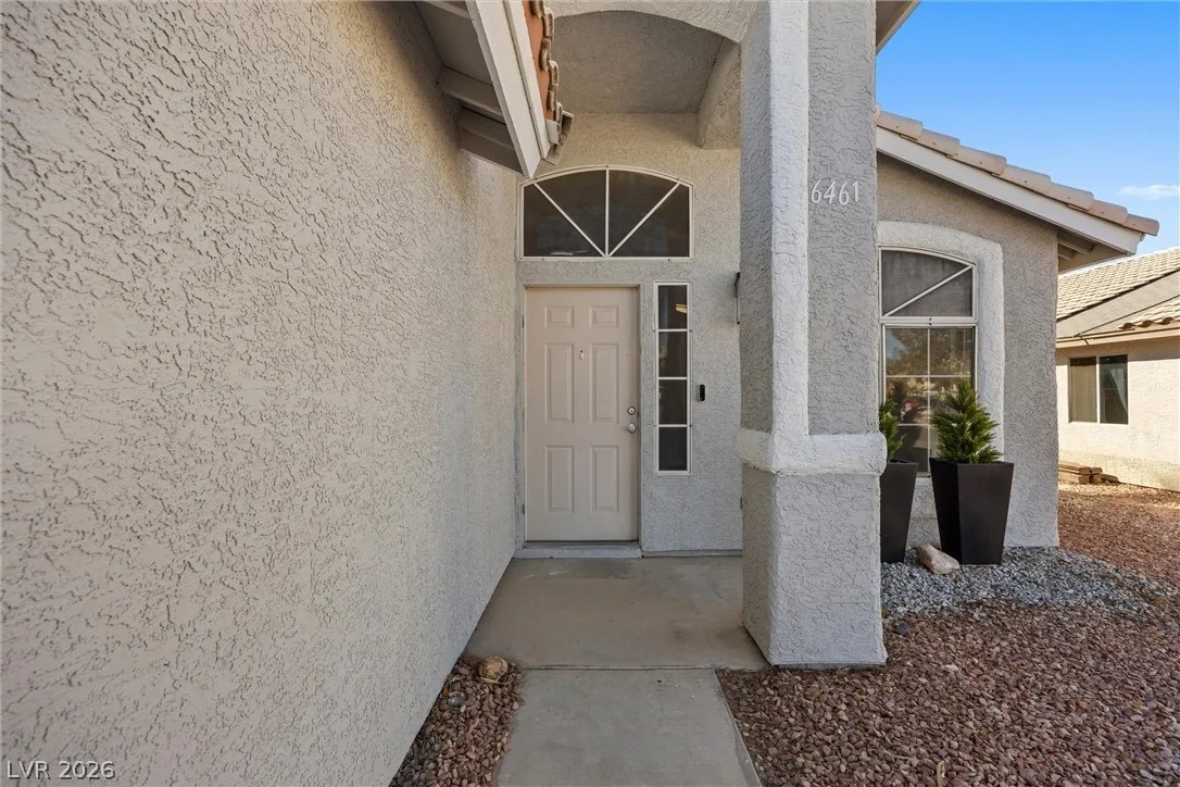 6461 Grand Oaks Drive — photo 4