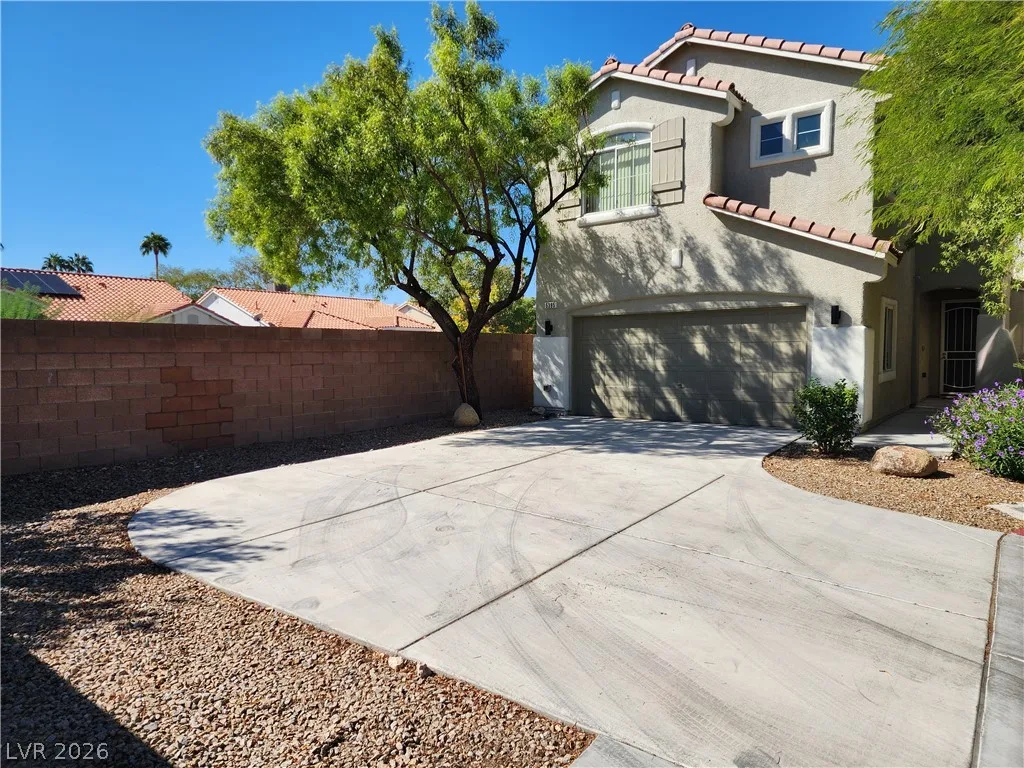 5395 Champion Run Street — photo 2