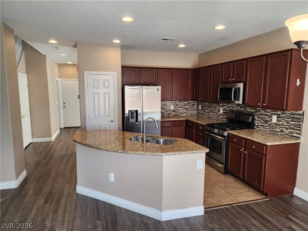 5395 Champion Run Street — photo 4