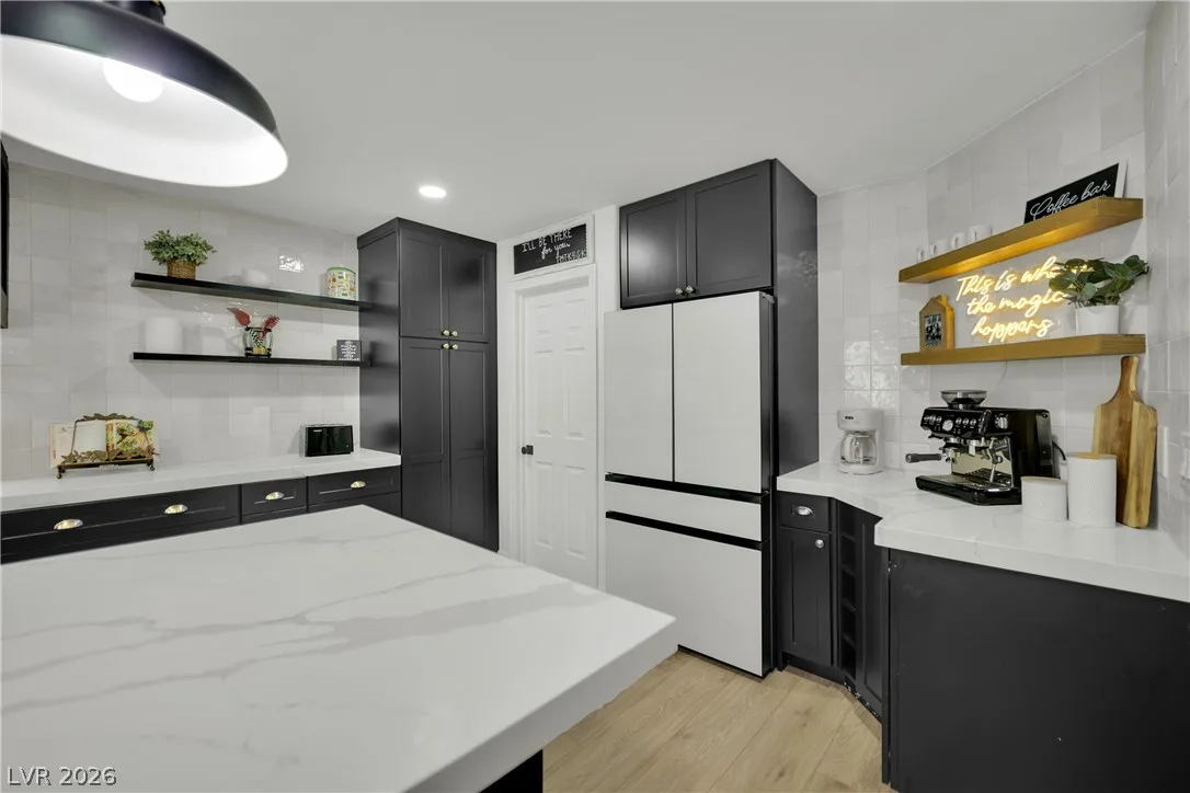1045 Pleasing Plateau Street — photo 4