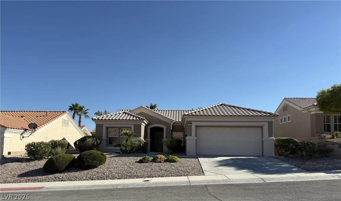 10725 Clarion Lane — photo 1