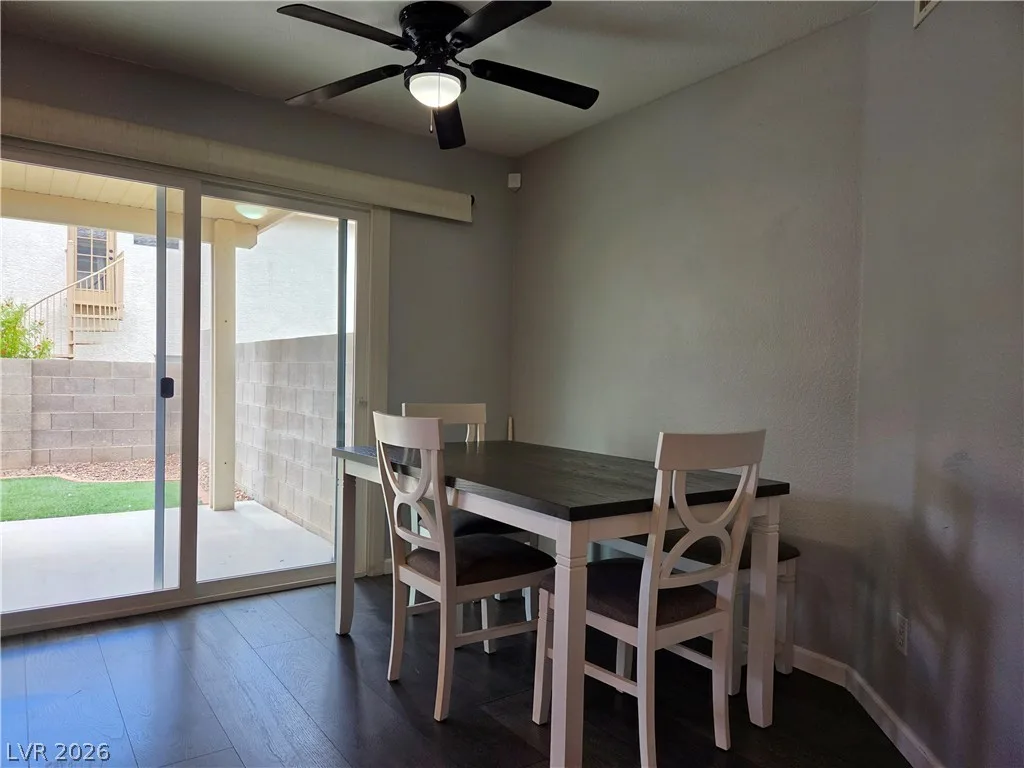 7561 Glowing Ember Court 101 — photo 4