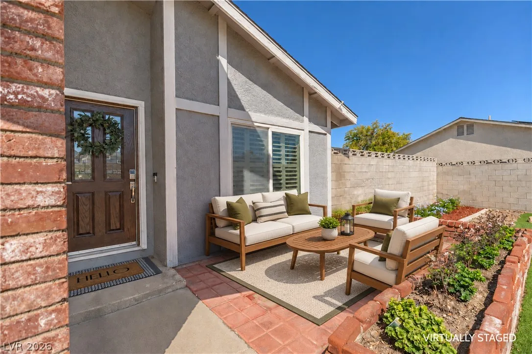 802 Cherry Drive — photo 2
