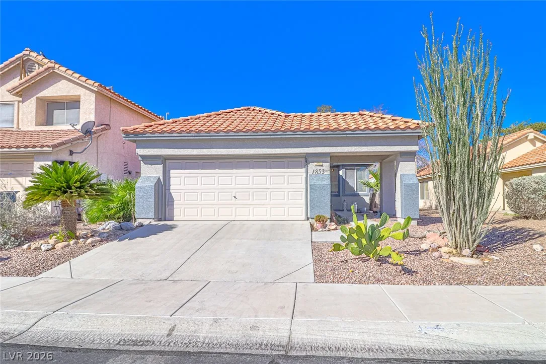 1853 Spangle Drive — photo 1