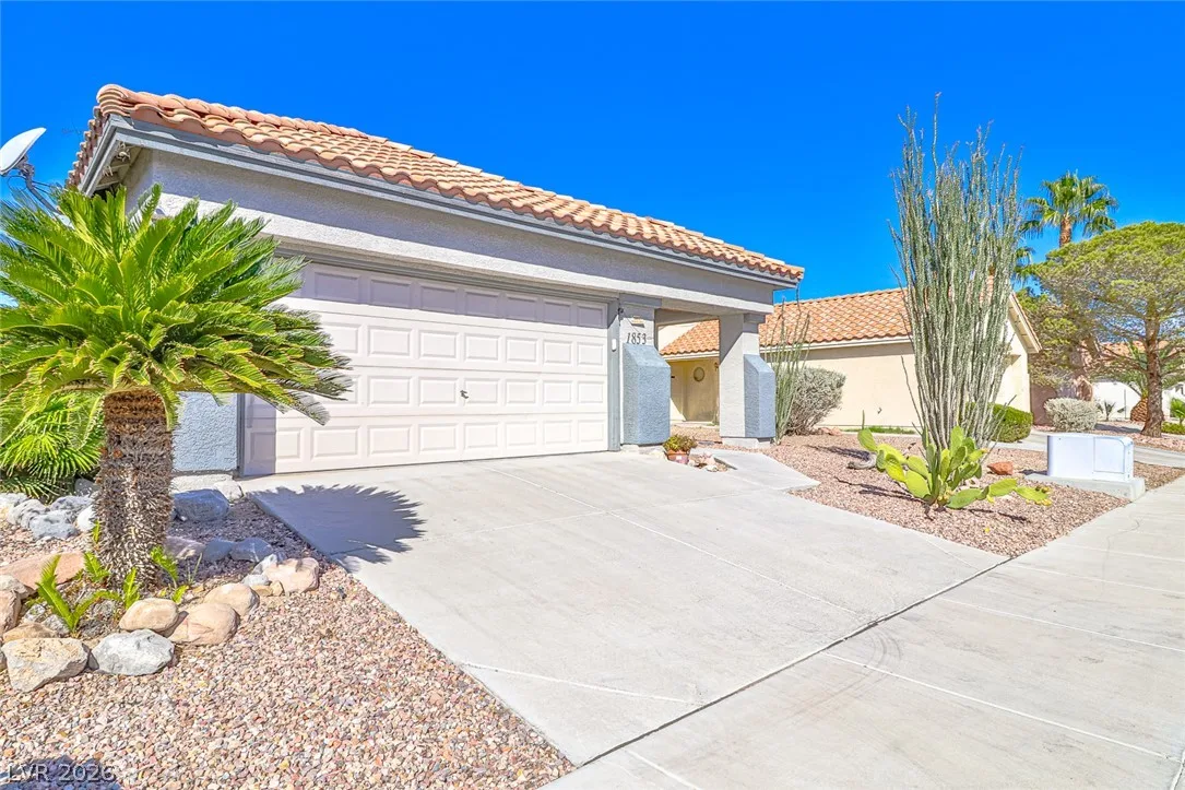 1853 Spangle Drive — photo 3