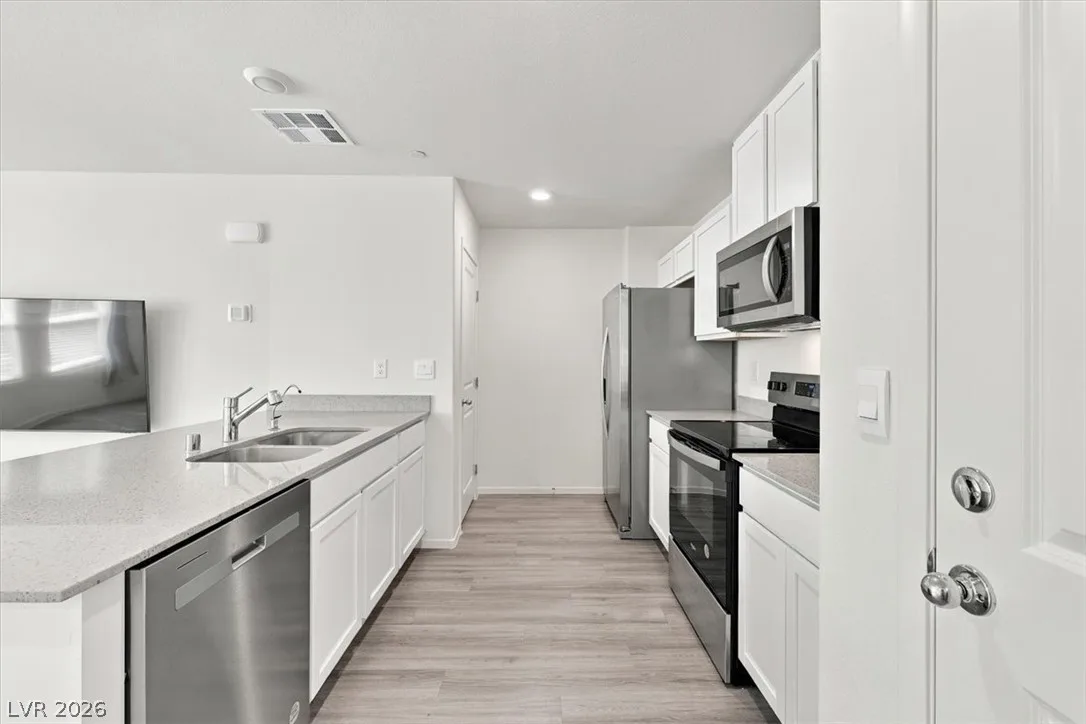 4841 Wine Ridge Avenue — photo 3