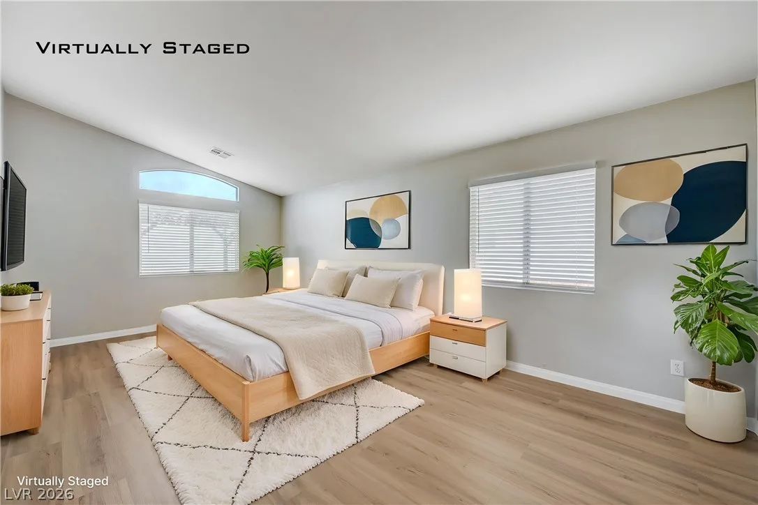 916 BLUE ARROYO Drive — photo 3