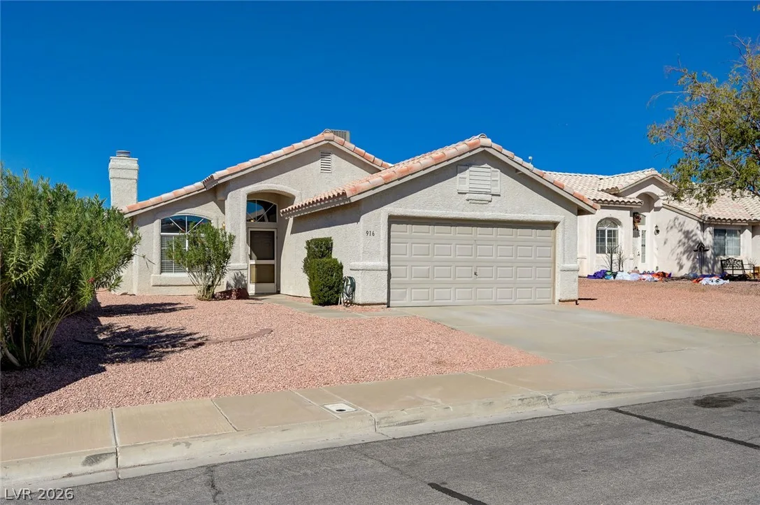 916 BLUE ARROYO Drive — photo 5