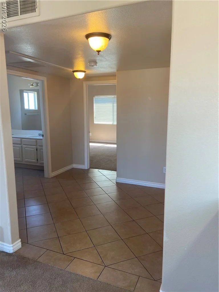 855 North Stephanie Street 2021 — photo 3