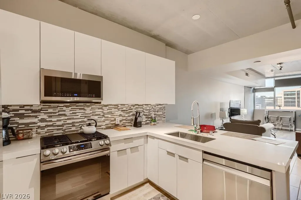353 East Bonneville Avenue 805 — photo 3
