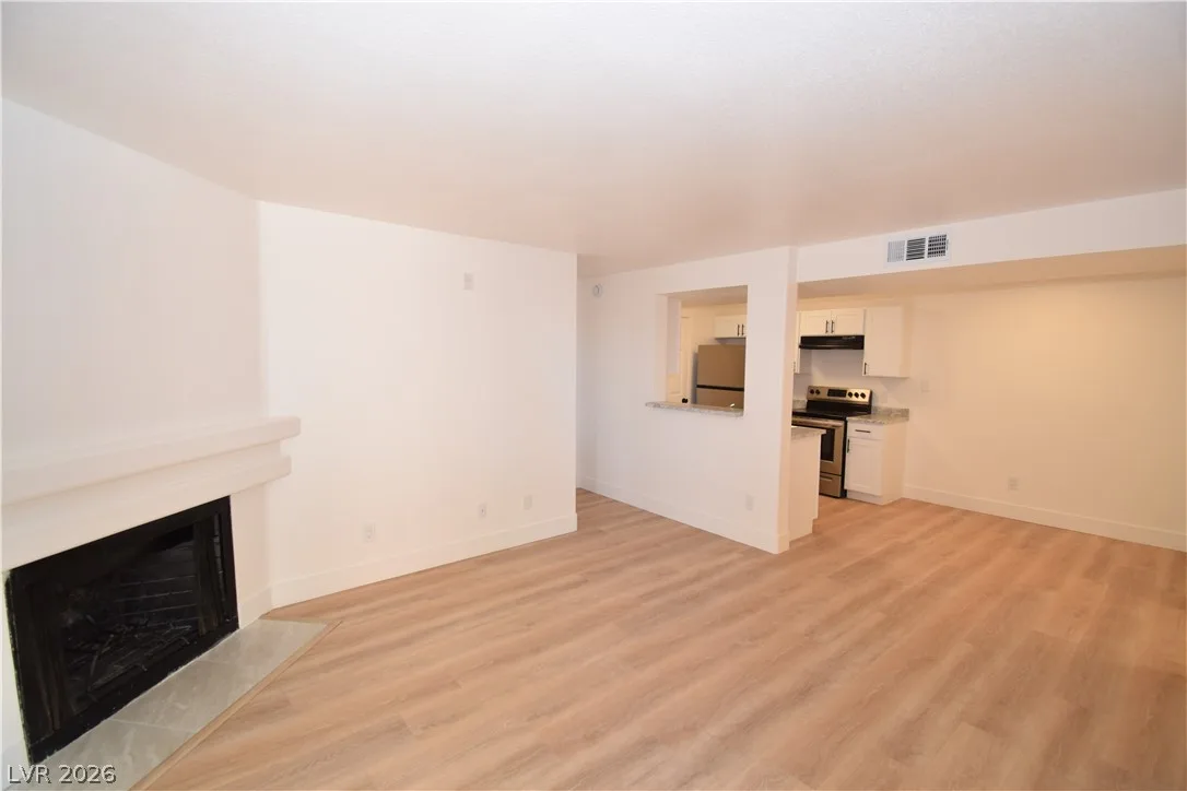 230 Mission Catalina Lane 207 — photo 3