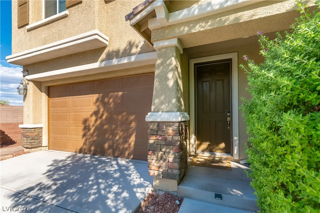 7556 Abby View Street — photo 2