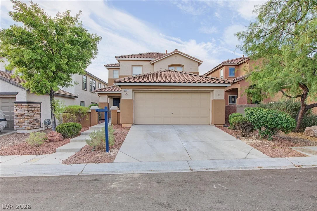 11705 Grotta Azzurra Avenue — photo 5