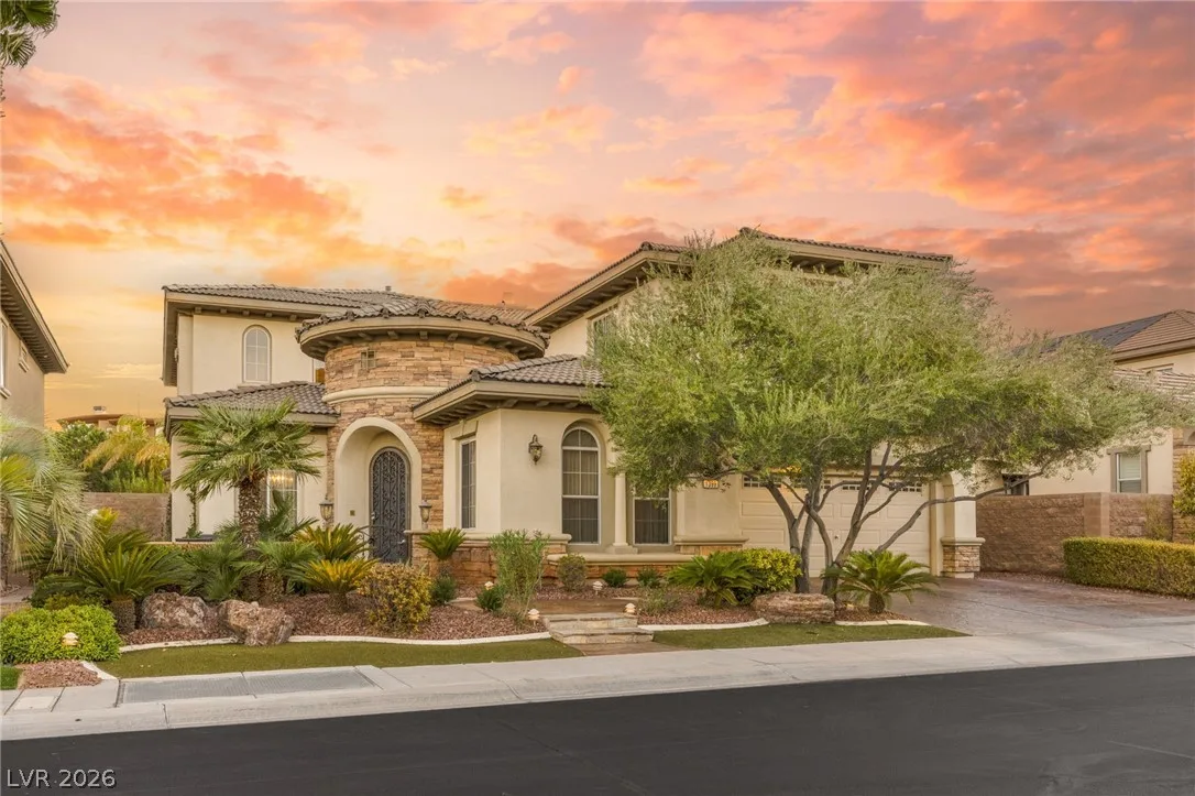 1399 Foothills Village Drive — photo 4