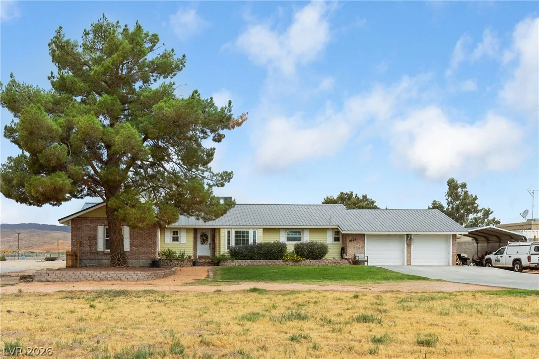 3645 North Moapa Valley Boulevard — photo 1