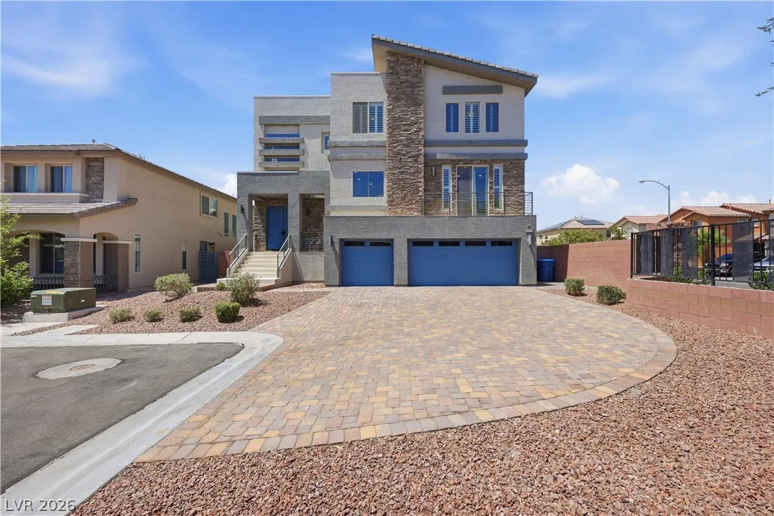 8609 Calla Lily Court — photo 1