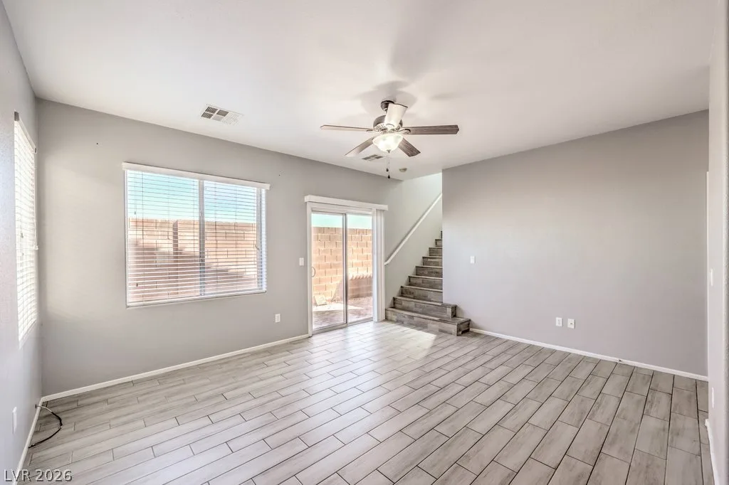 10456 Highlands River Street — photo 2