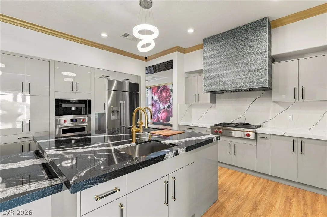 9498 Malasana Court — photo 5