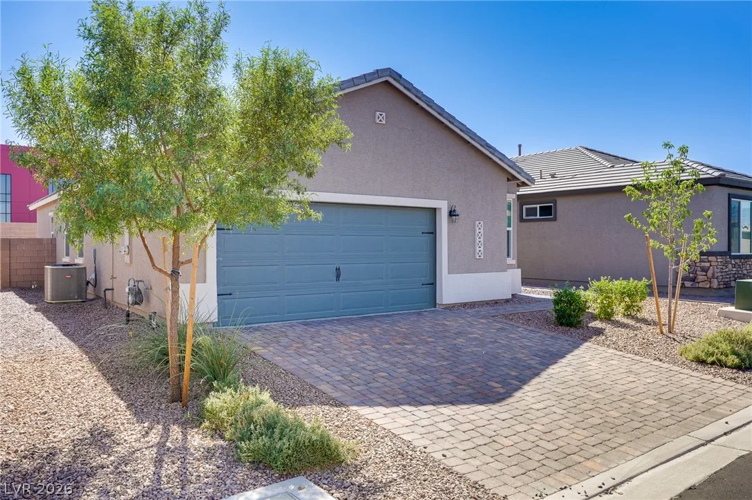 7039 Atwood Peaks Avenue — photo 3