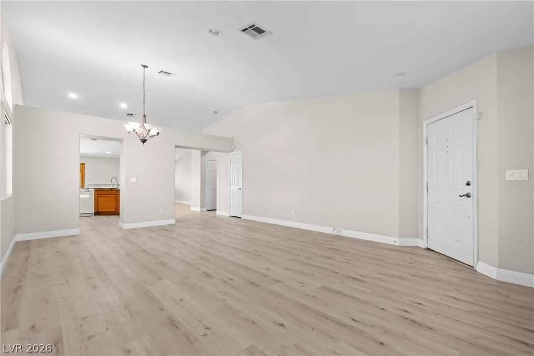 7832 Sun Lemon Court — photo 5