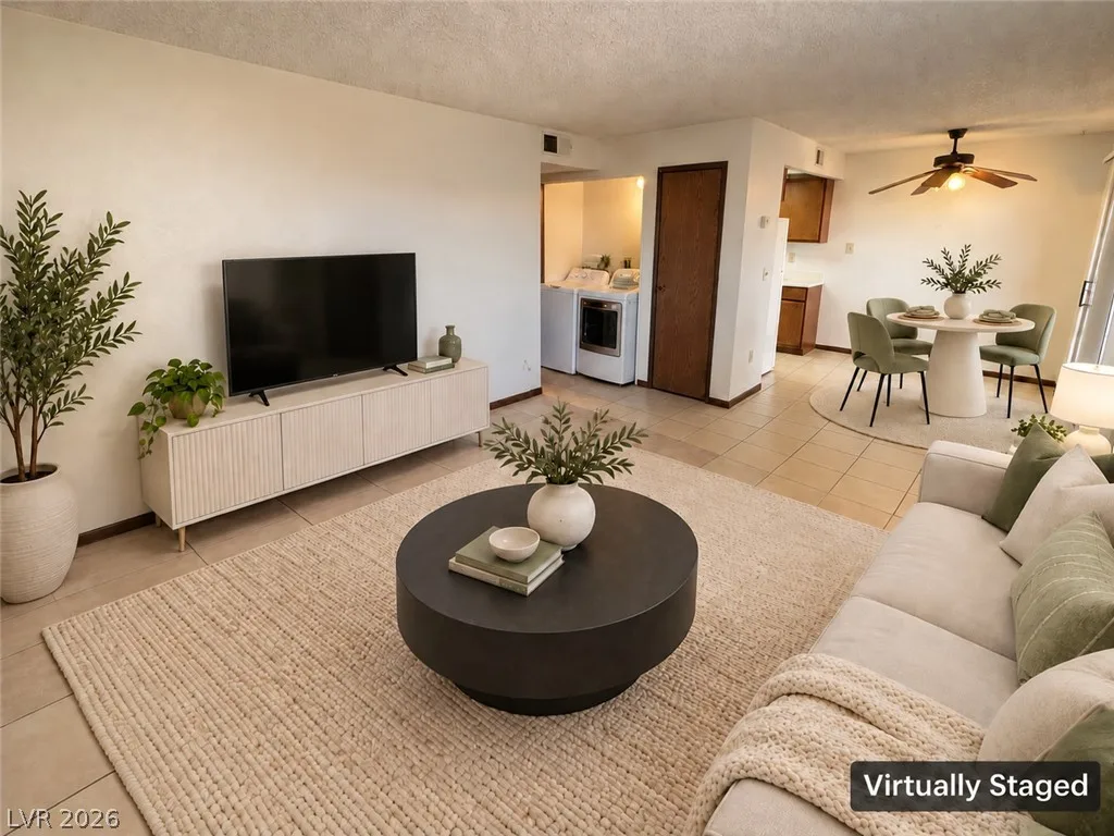 2772 Eldora Circle C — photo 3