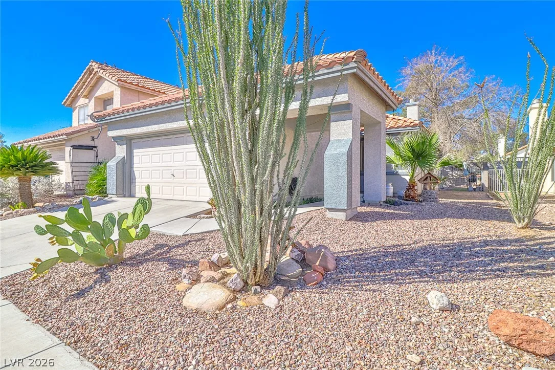 1853 Spangle Drive — photo 3