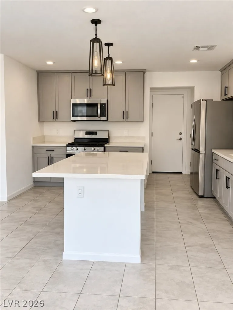 5371 Barcola Avenue — photo 2