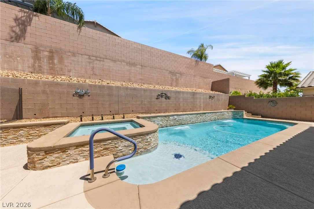 10100 Cambridge Brook Avenue — photo 3