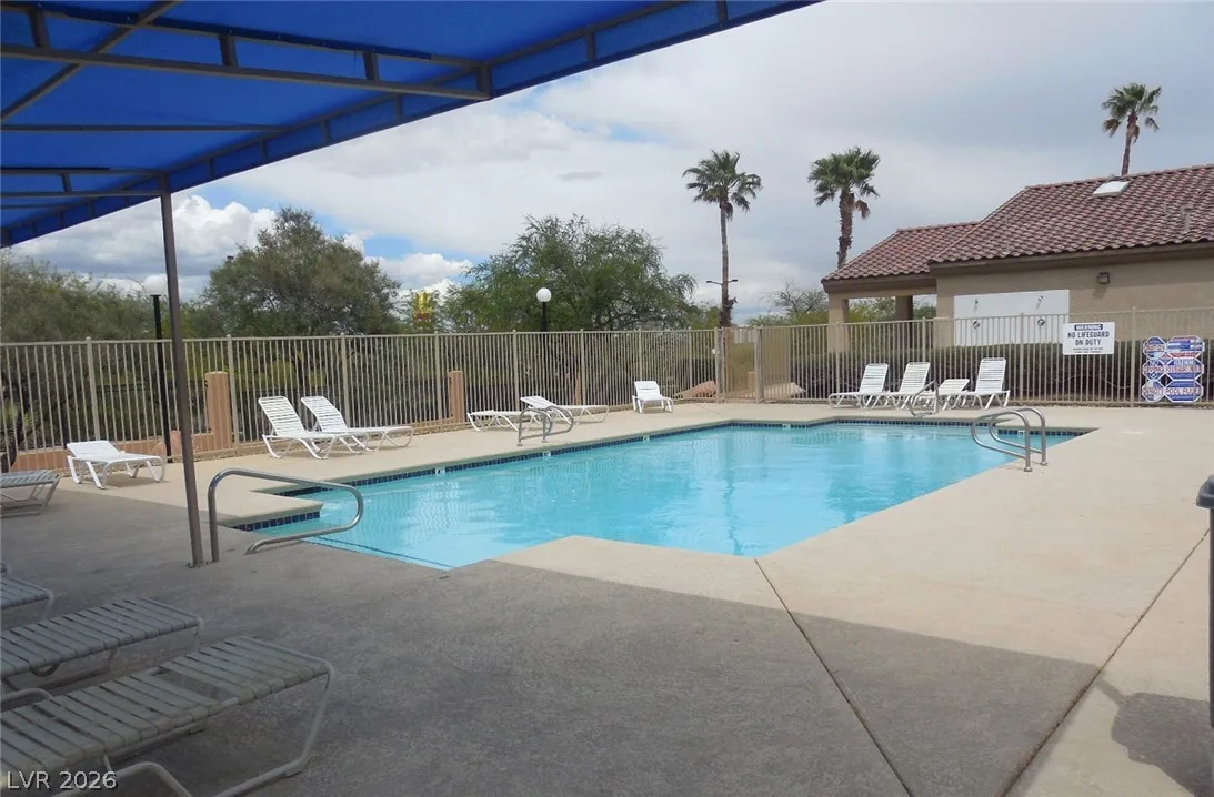 7633 AMATO Avenue — photo 2
