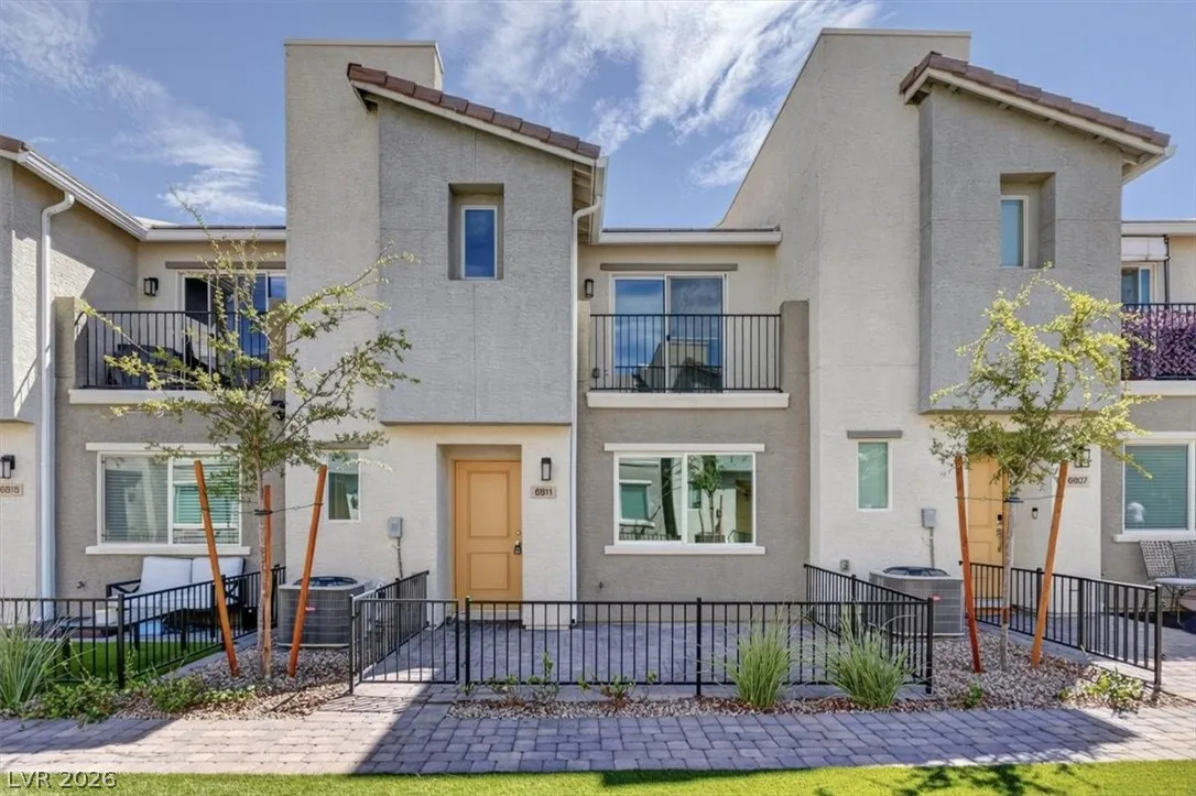 6811 Sage Gold Court — photo 1