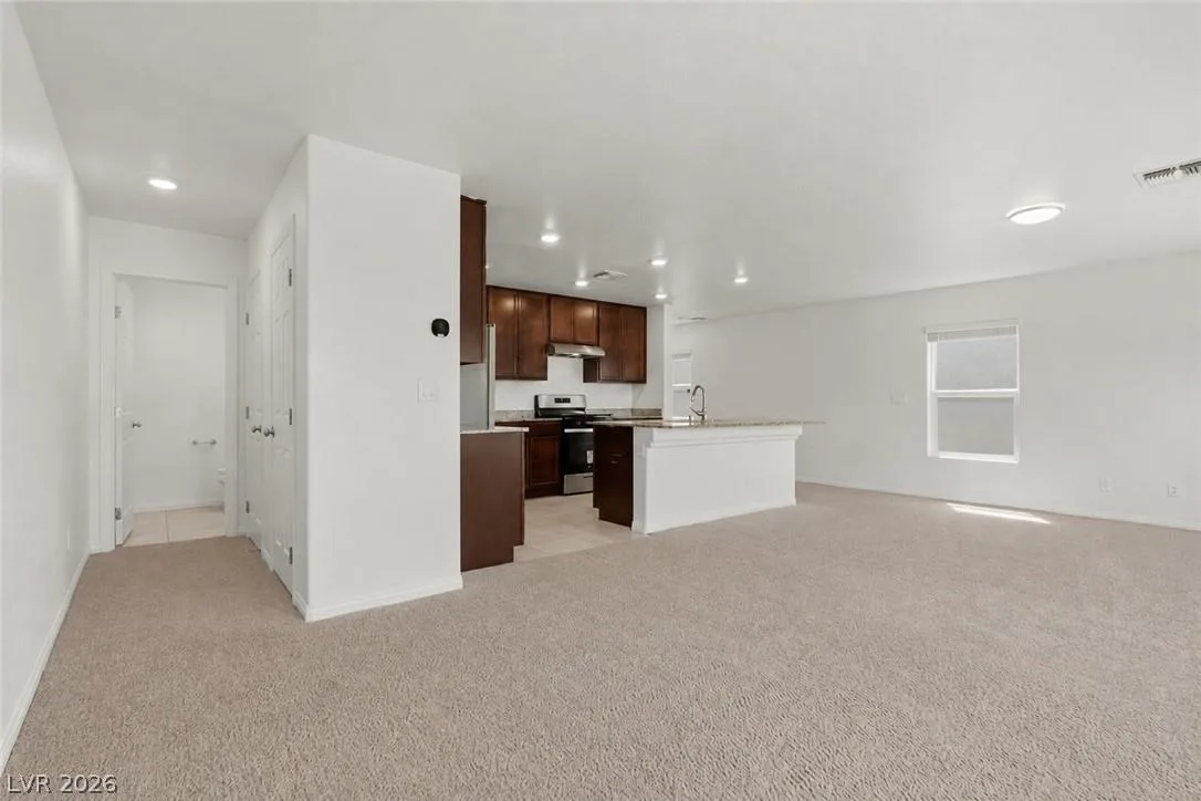 4056 Campeche Avenue — photo 3
